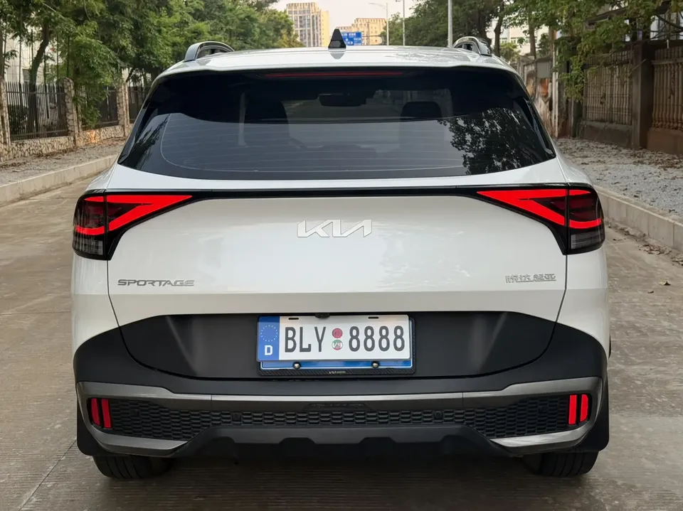 Kia Lion Platinum Expands the Boundary 2023 Lion Bo Tuojie 1.5T 2WD Luxury Edition 2024 — миниатюра 2