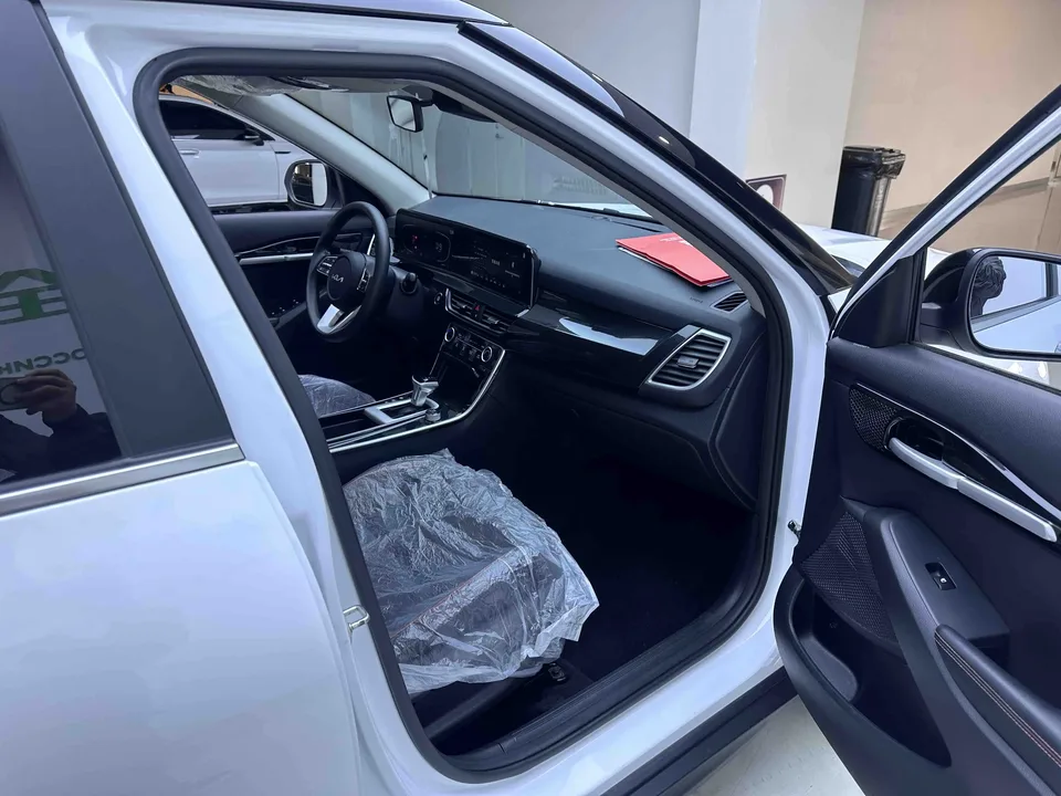 Kia Seltos CYLTUS 1.5L IVT Luxury Edition 2023 — миниатюра 4