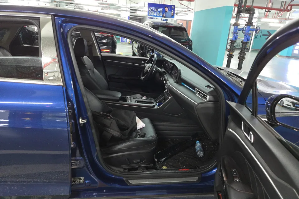 Kia K5 380T GT-Line Flagship Edition 2022 — миниатюра 5