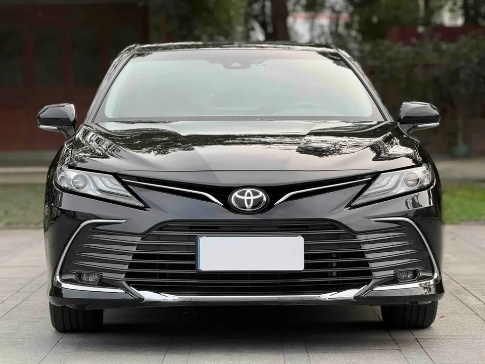 Toyota Camry 2023