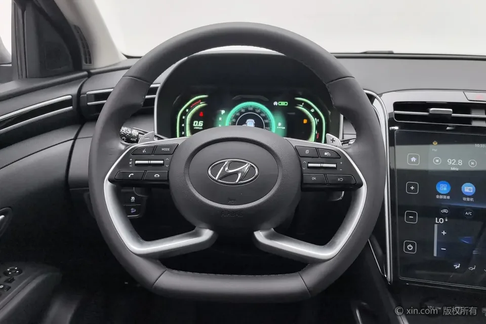 Hyundai tucson l Tucson 2023 Tucson L 1.5T GLX 2WD Elite Edition 2023 — миниатюра 3