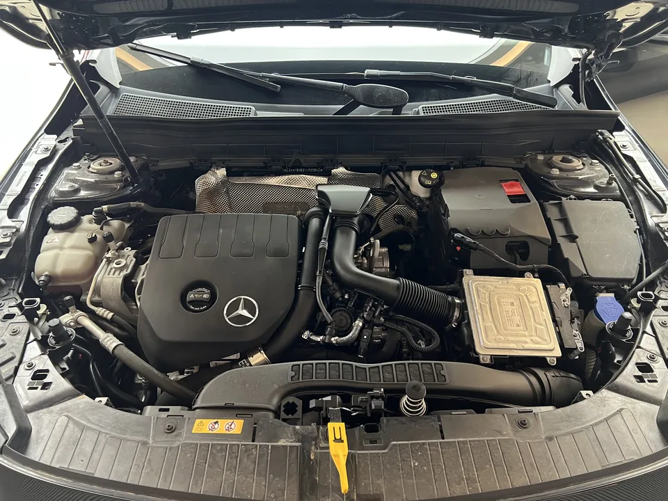 Mercedes-Benz GLB-Class Mercedes-Benz GLB 2022 facelift GLB 200 Fashion Edition 2022 — миниатюра 2