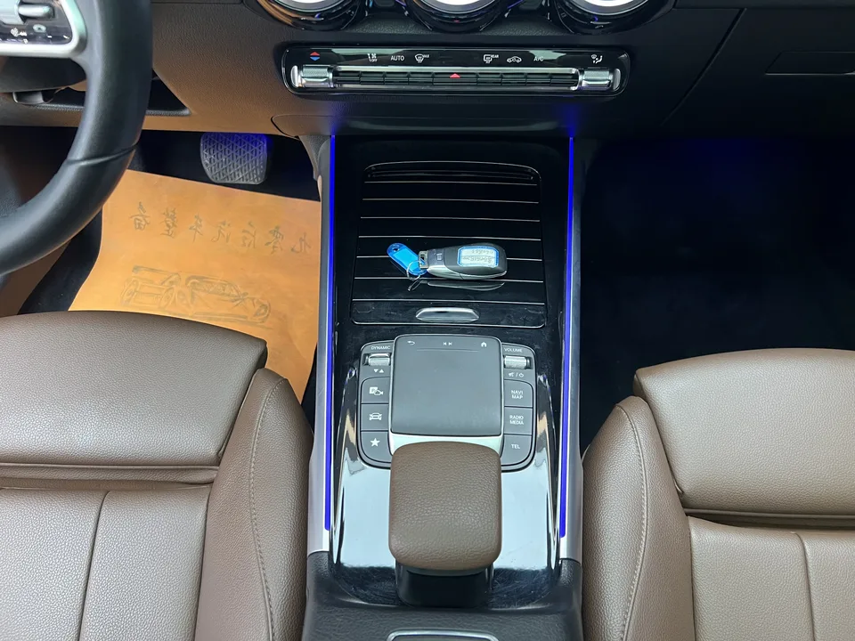 Mercedes-Benz GLB-Class Mercedes-Benz GLB 2022 facelift GLB 200 Fashion Edition 2022 — миниатюра 3