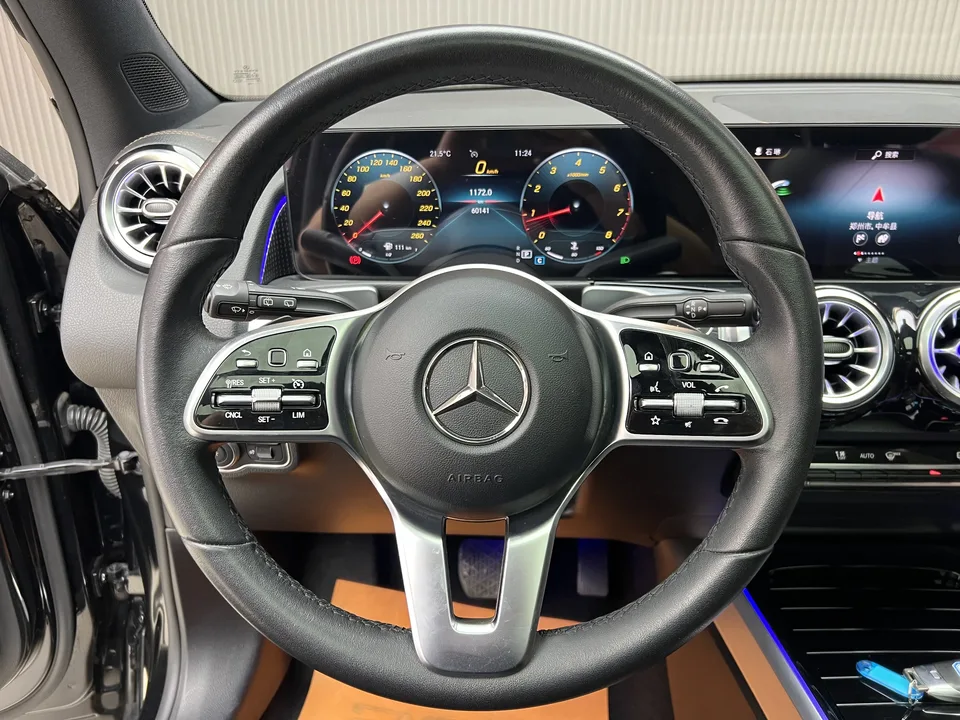 Mercedes-Benz GLB-Class Mercedes-Benz GLB 2022 facelift GLB 200 Fashion Edition 2022 — миниатюра 4