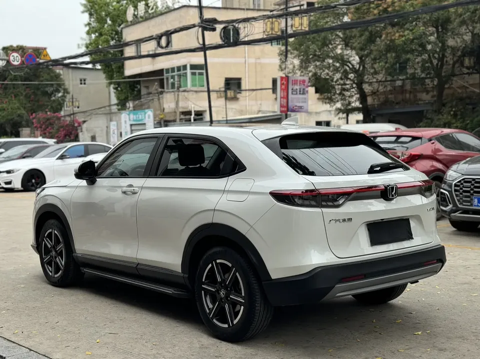 Honda VEZEL 1.5L CVT technology version 2023 — миниатюра 2
