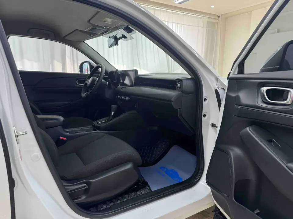Honda VEZEL Binzhi 2023 1.5L CVT Elite Edition 2022 — миниатюра 3