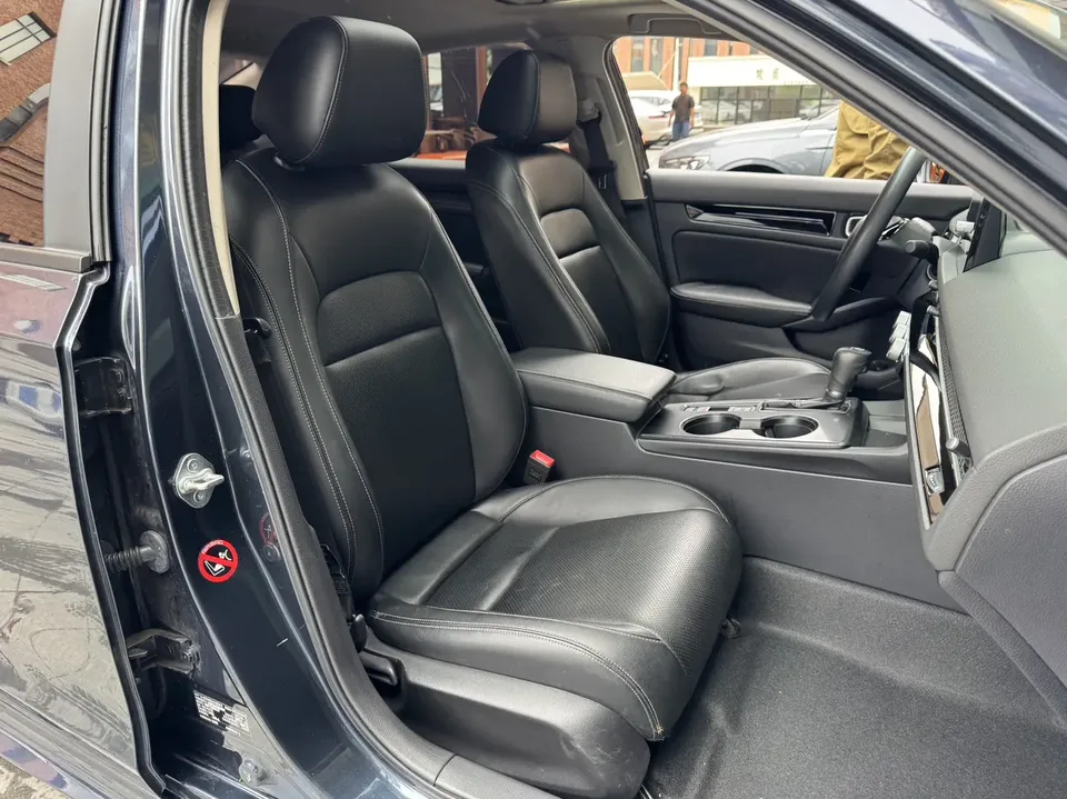 Honda CIVIC 2022 Civic 240TURBO CVT Dynamic Edition 2022 — миниатюра 5