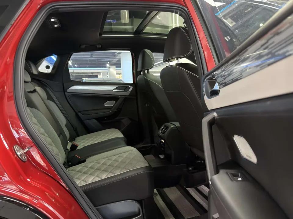 Volkswagen Tayron X TanyueX 2023 380TSI 4WD Flagship Smart Edition 2023 — миниатюра 5