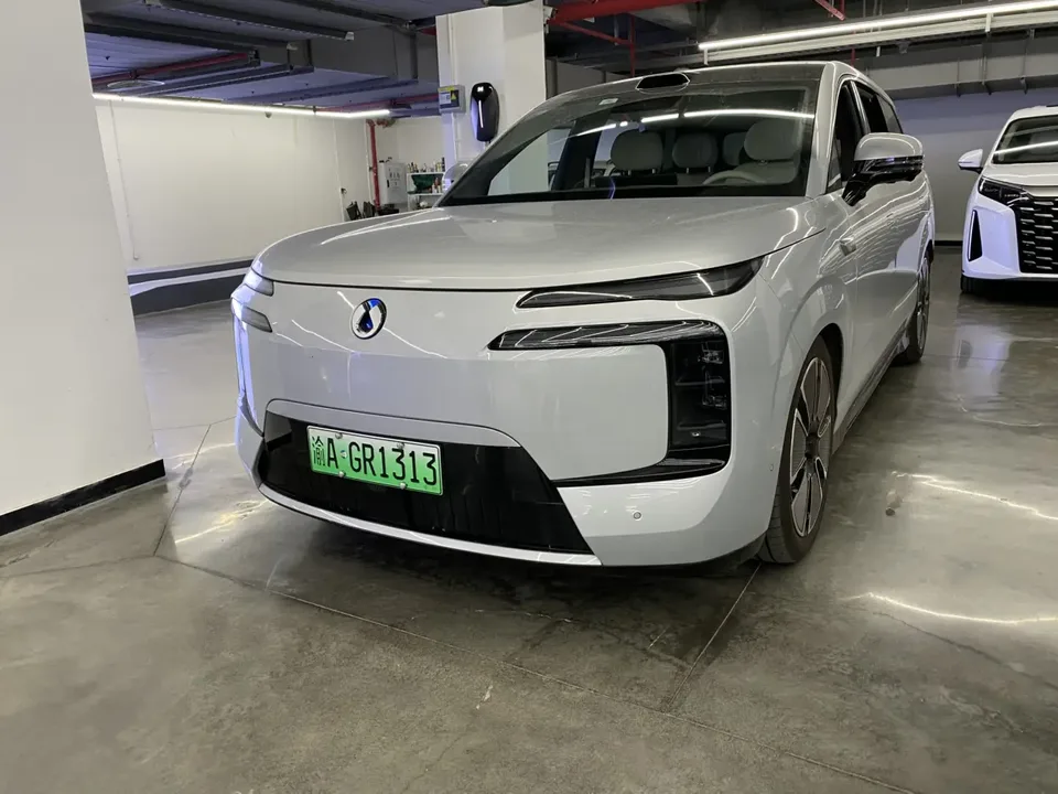 Denza N8L DM Denza N8L DM 2025 Flagship 2025 — photo 1, buy with delivery to Moscow