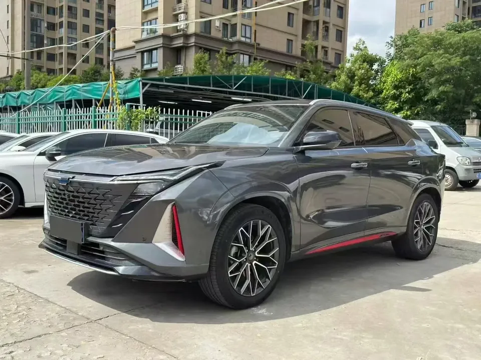 Oshan Changan Auchan Z6 2023