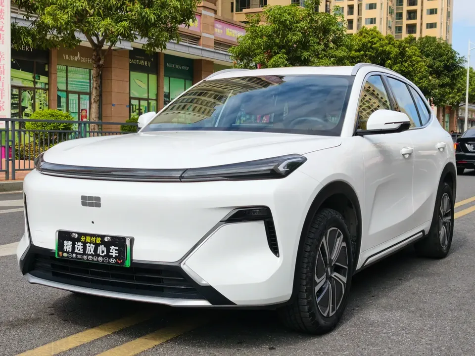Geely Galaxy Starship 7 EM-i 2025