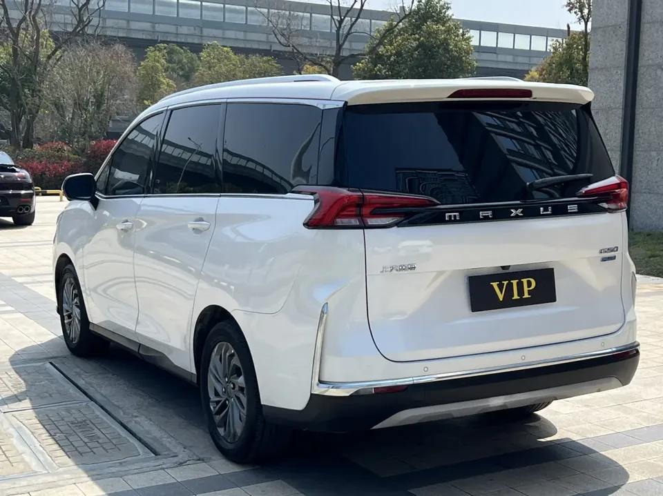 Datong Maxus G50 PLUS 1.5T Automatic Happiness Recommended Escort Edition 2023 — миниатюра 2