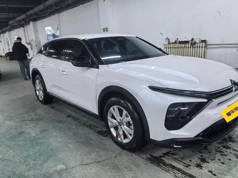 Citroen Versailles C5 X overseas version 2024 — миниатюра 3