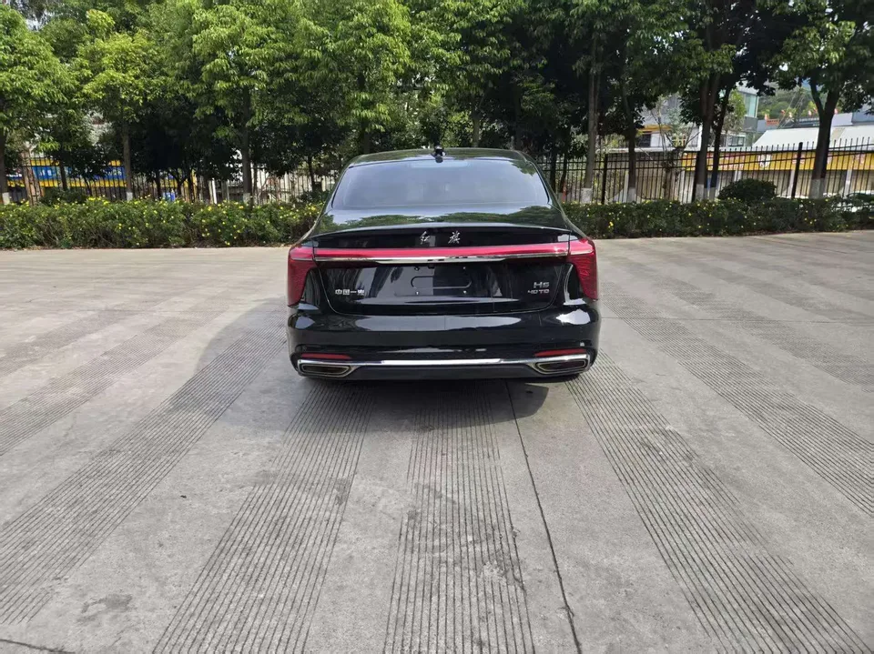 Hongqi H5 Hongqi H5 2023 2.0T Automatic Intelligent Connection Flagship Chang Edition 2022 — миниатюра 2