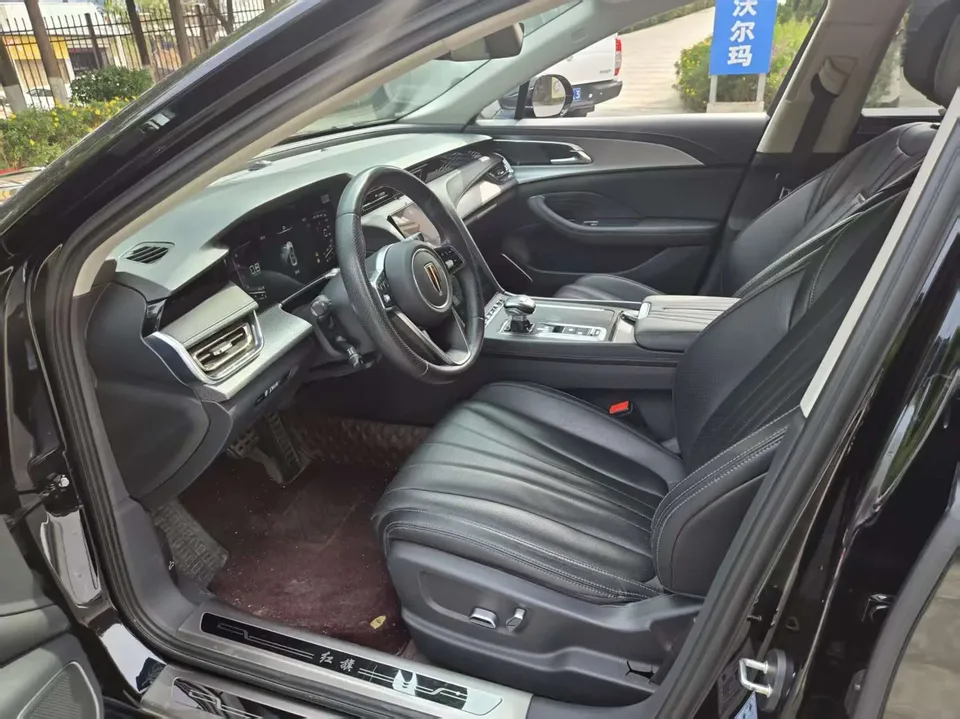 Hongqi H5 Hongqi H5 2023 2.0T Automatic Intelligent Connection Flagship Chang Edition 2022 — миниатюра 3