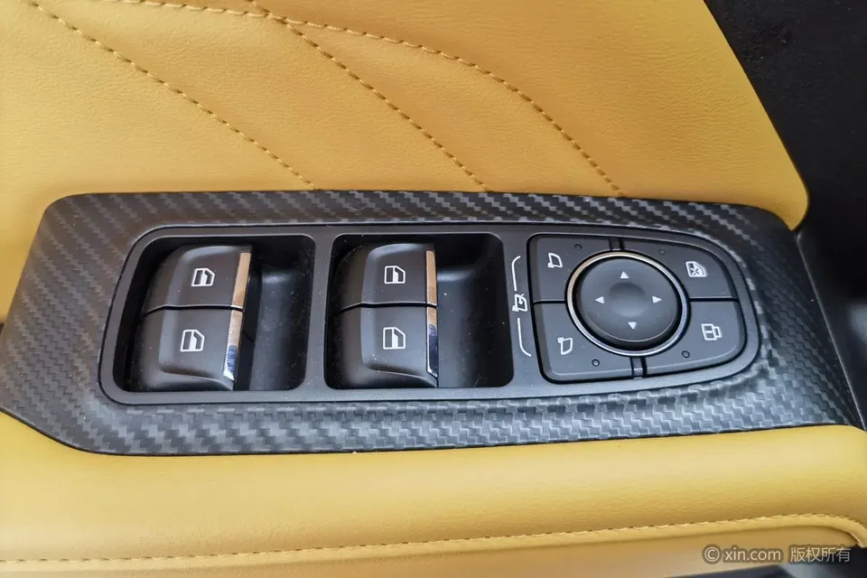 Haval Raptors PHEV Haval Raptor PHEV 2026 1.5T Hi4 200 Ultra 2025 — миниатюра 5