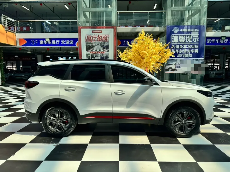 Chery Tiggo 7 Tiggo 7 2022 Super Edition 1.5T CVT Super Hero 2022 — миниатюра 2