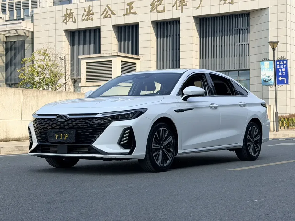 Chery Arrizo 8 2024