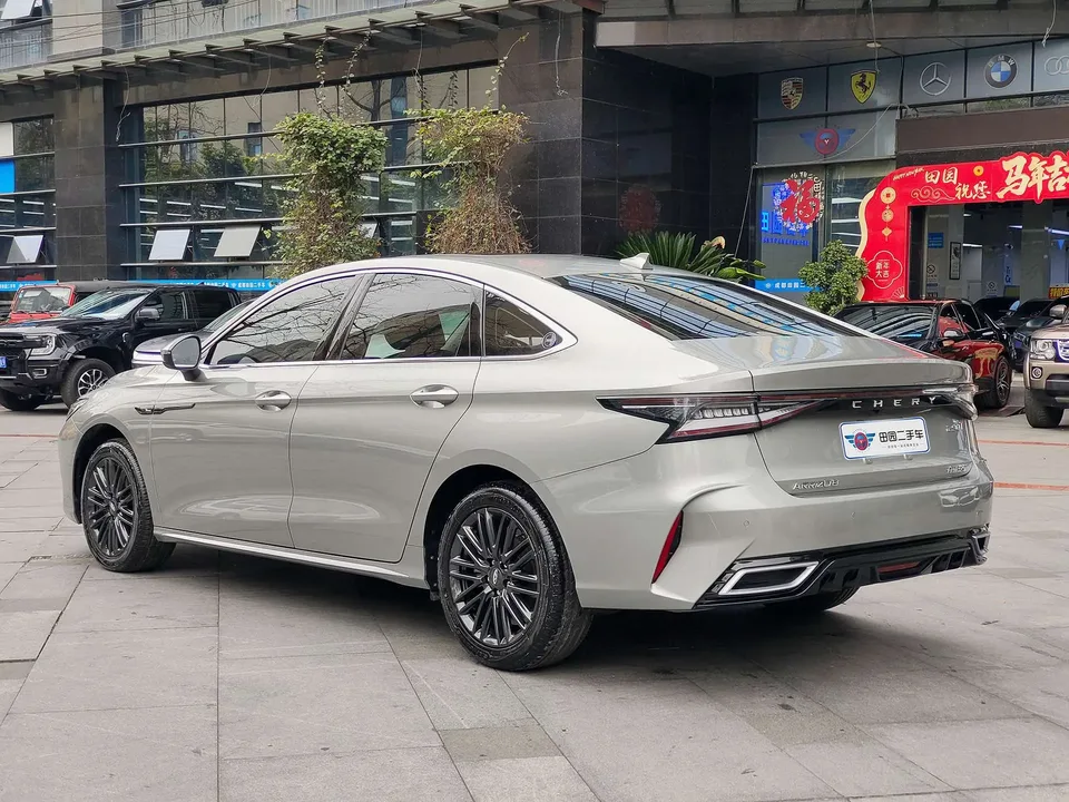 Chery Arrizo 8 1.6TGDI DCT Excellence Edition 2024 — миниатюра 4
