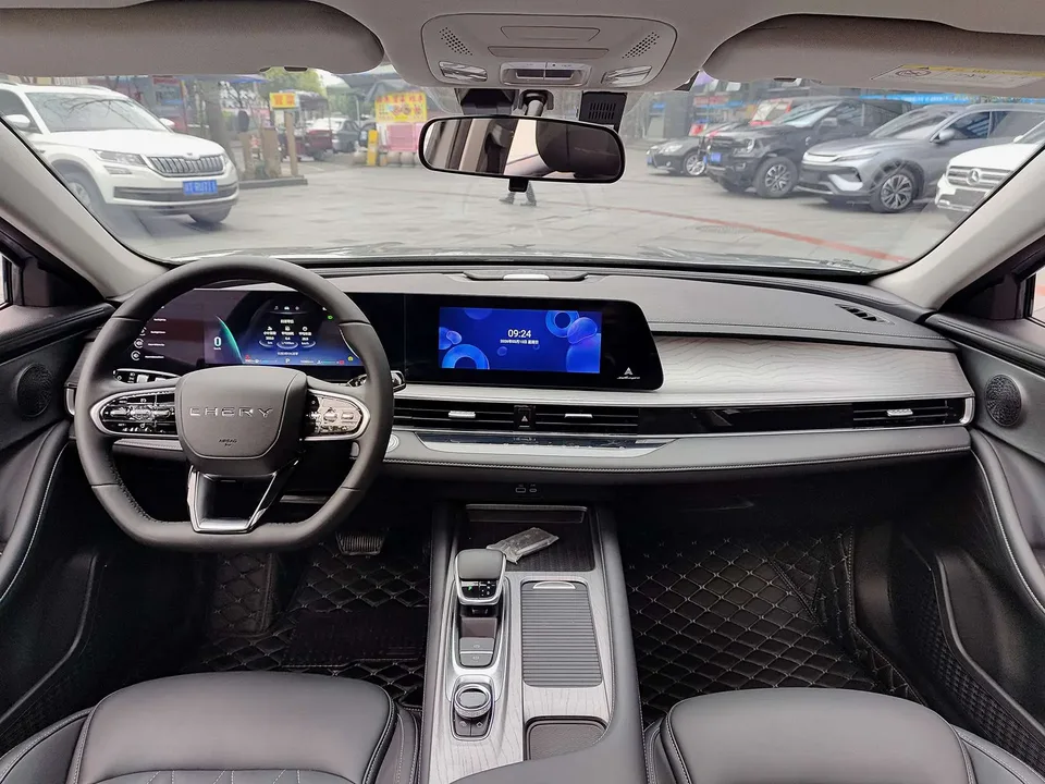 Chery Arrizo 8 1.6TGDI DCT Excellence Edition 2024 — миниатюра 5