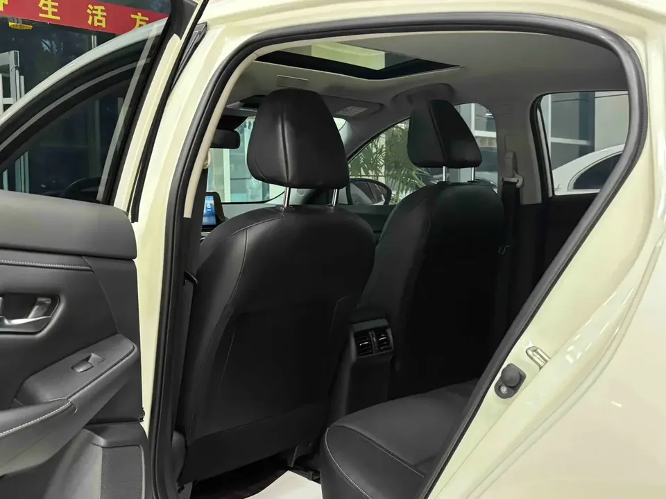 Nissan Sylphy Sylphy 2022 Sylphy 2022 1.6L XL CVT Enjoy Edition 2023 — thumbnail 3
