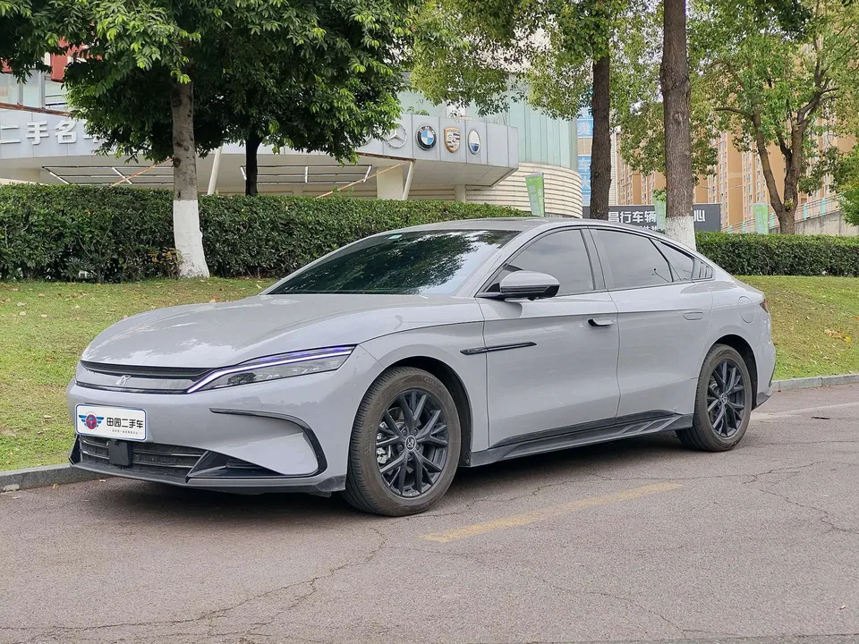 BYD Han DM 2025