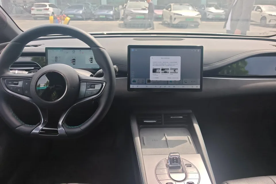 BYD Seal 06DM Intelligent Driving Edition DM-i 120KM Premium Edition 2025 — миниатюра 5
