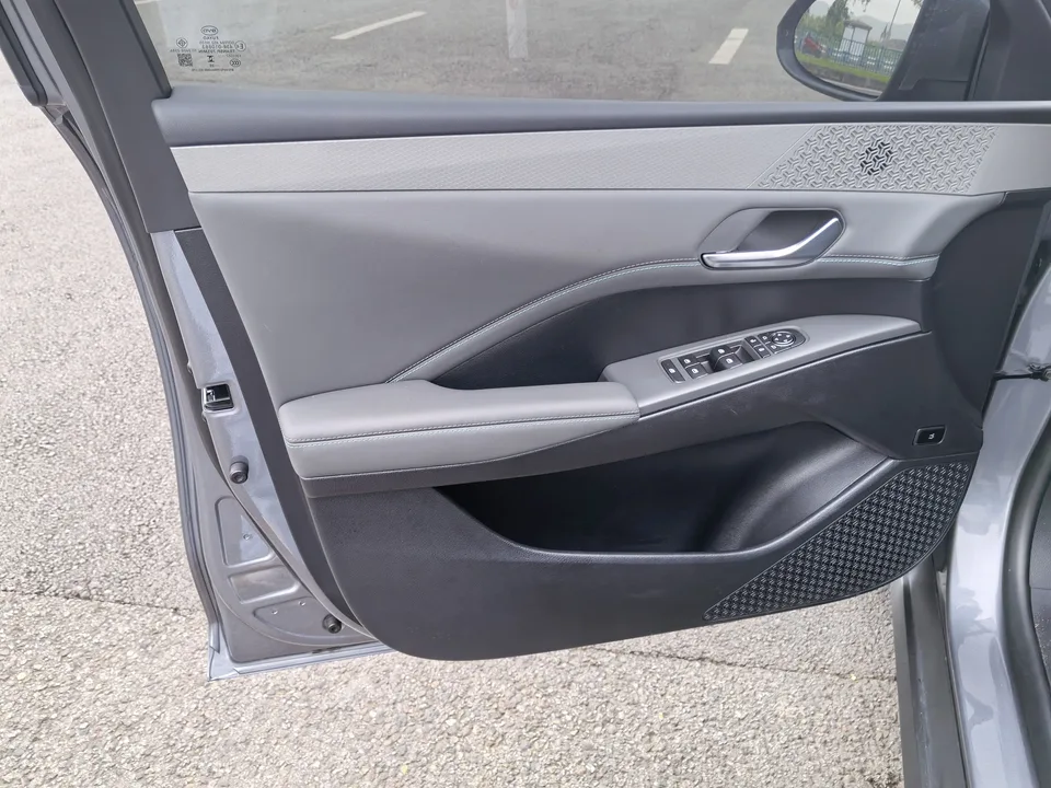 BYD Qin PLUS DM Qin PLUS DM 2025 Intelligent Driving Edition DM-i 55KM Leading Edition 2025 — thumbnail 3