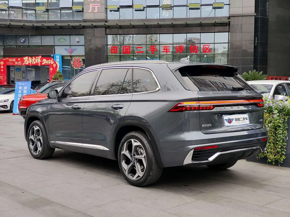 Geely Monjaro 2.0TD DCT EVO 2WD Premium Edition 2023 — миниатюра 4