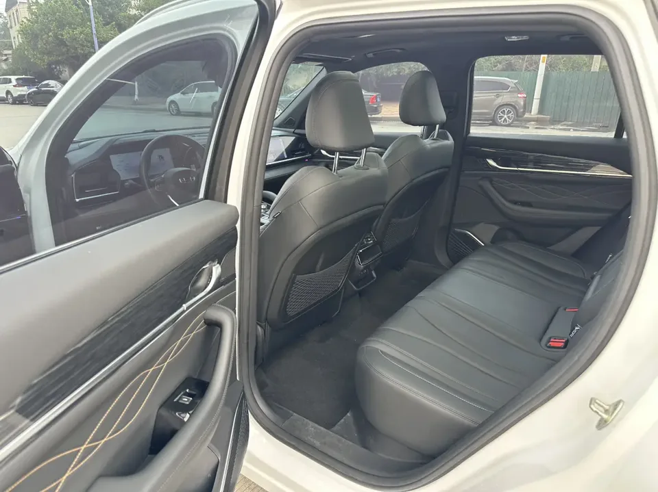 Geely Monjaro Xingyue L 2024 2.0TD DCT EVO 2WD Changfeng Edition 2024 — thumbnail 3