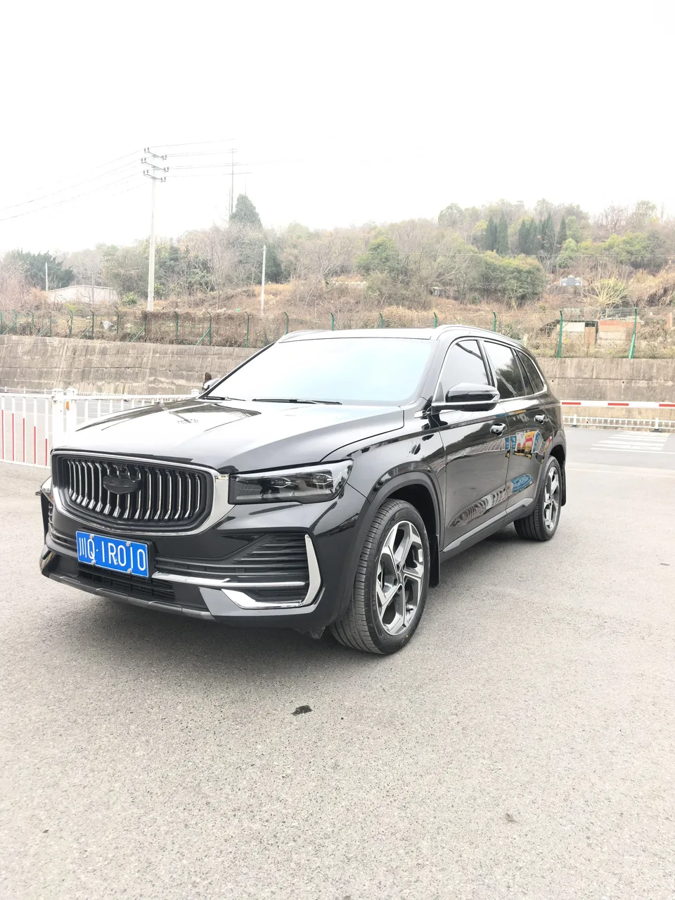 Geely Monjaro 2.0TD DCT EVO 2WD Changfeng Edition 2025 — миниатюра 3