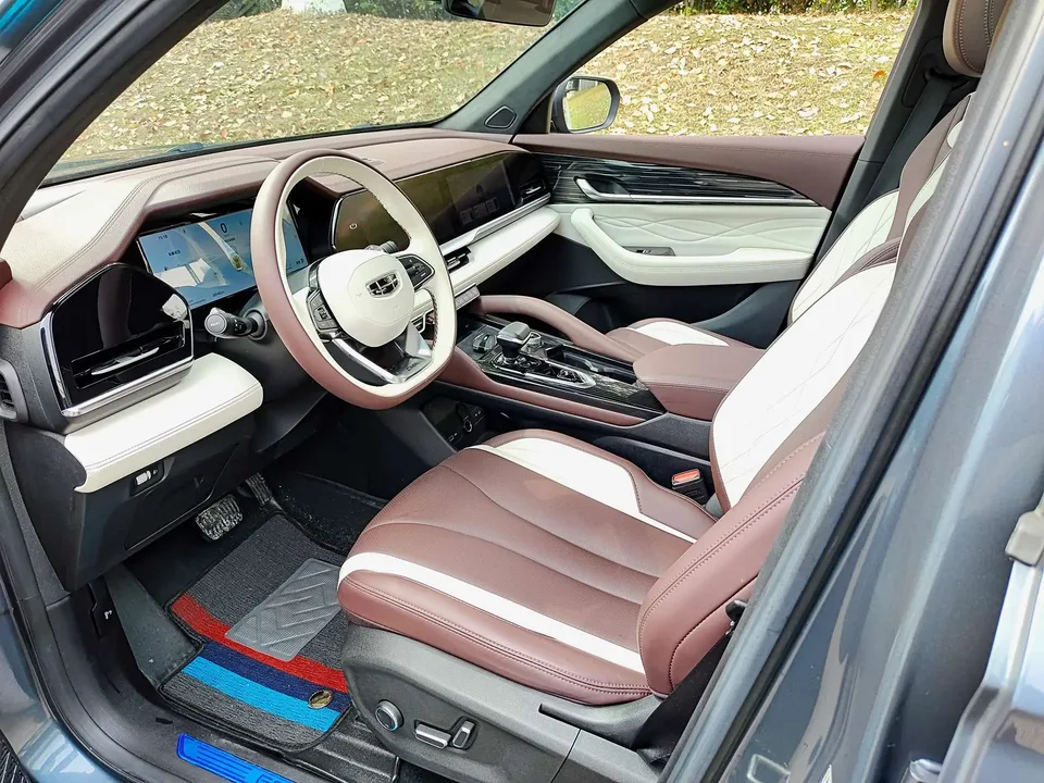 Geely Monjaro Xingyue L 2024 2.0TD High Power Automatic 2WD Yunqi Edition 2024 — миниатюра 5