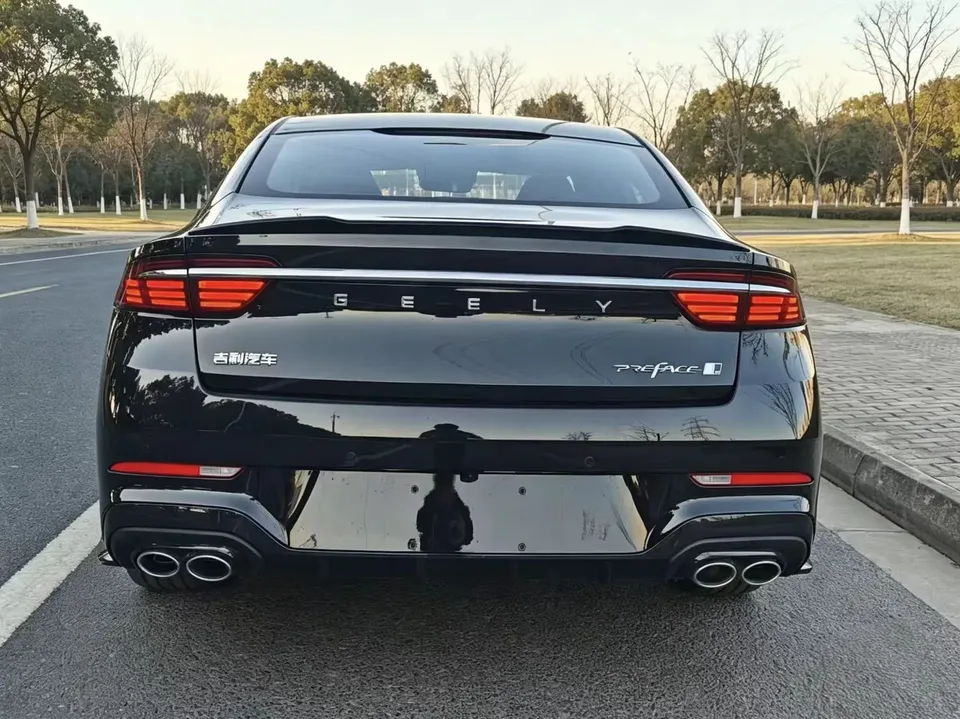 Geely Xing Rui Xingrui 2026 1.5T Dongfangyao Kunlun Edition 2025 — миниатюра 2