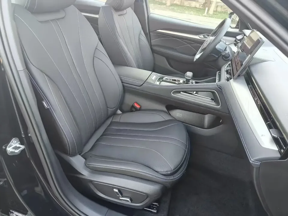 Geely Xing Rui Xingrui 2026 1.5T Dongfangyao Kunlun Edition 2025 — миниатюра 3