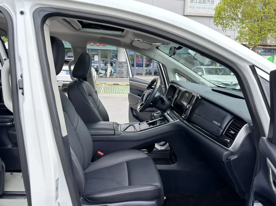 GAC Trumpchi M8 Trumpchi M8 2023 Trumpchi M8 2023 Lingxiu Series 390T Deluxe Edition 2023 — thumbnail 5