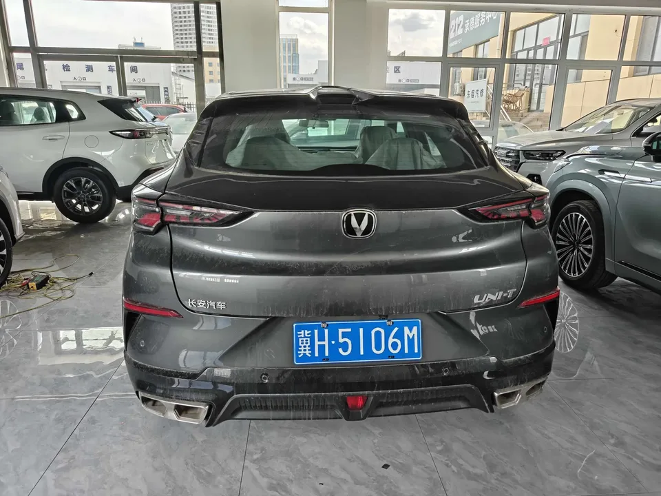 Changan UNI-T Second Generation 1.5T Premium Edition 2026 — миниатюра 2