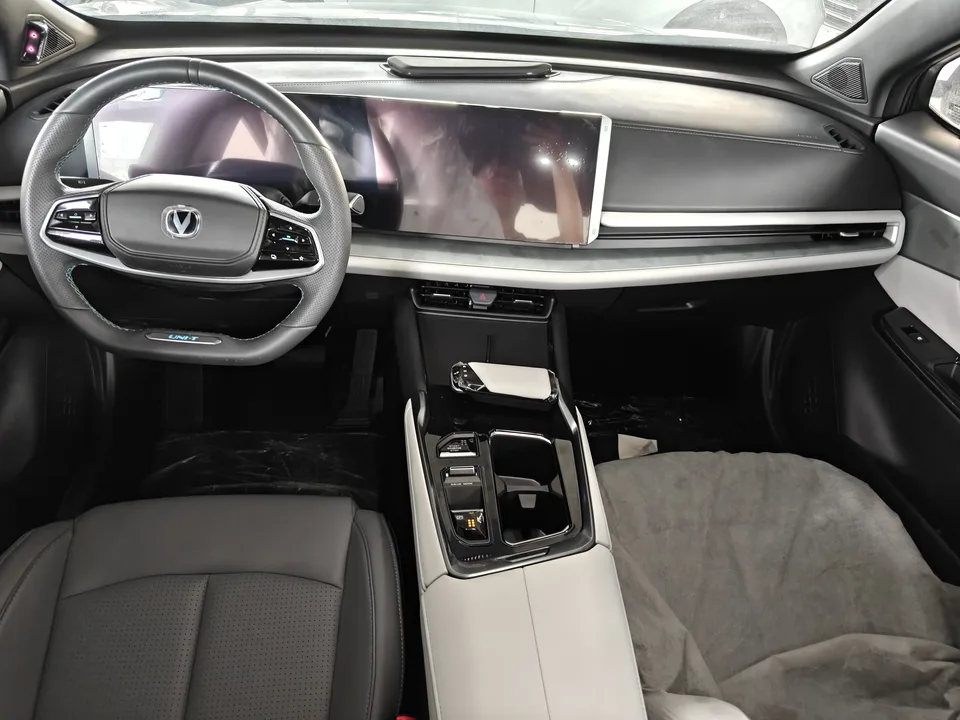 Changan UNI-T Second Generation 1.5T Premium Edition 2026 — миниатюра 5