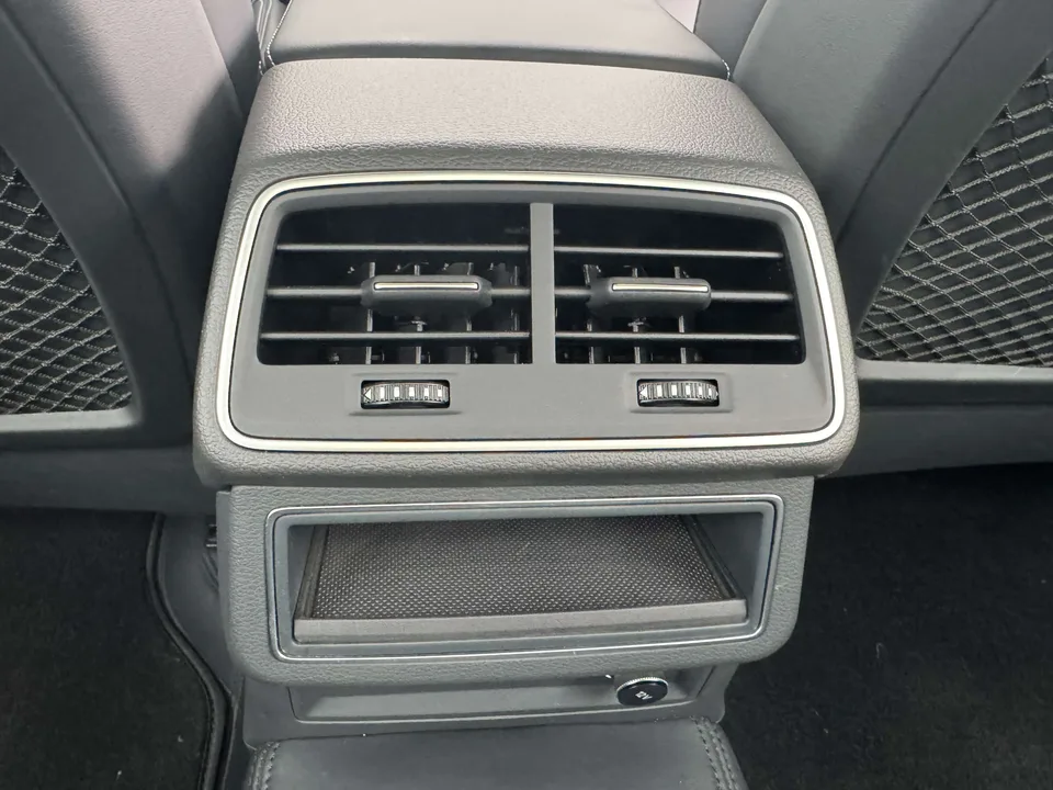 Audi A6L A6L 2025 Audi A6L 2025 40 TFSI Luxury Dynamic Edition 2025 — thumbnail 5