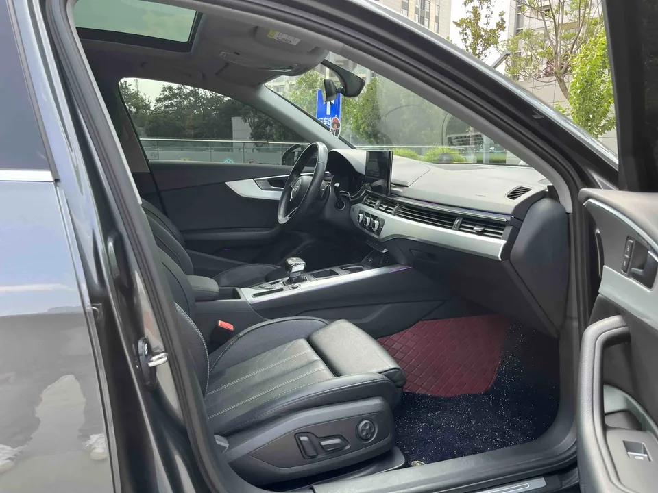Audi a4 l A4L 2022 Audi A4L 2022 40 TFSI Fashionable and Elegant 2022 — thumbnail 4