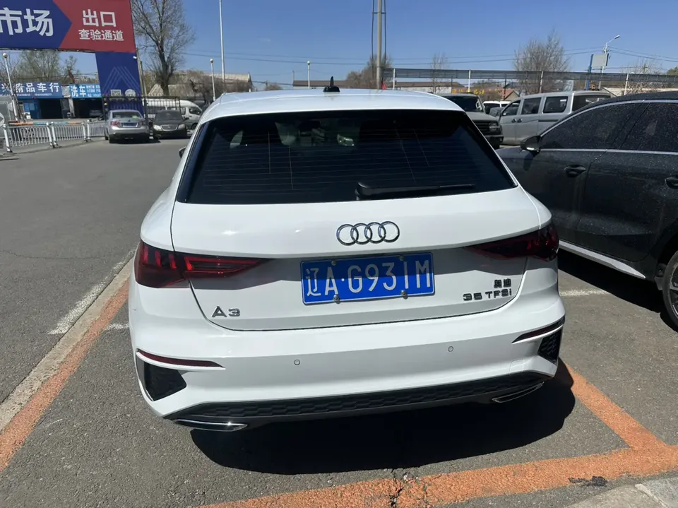Audi A3 A3 2022 Sportback 35 TFSI stylish and sporty 2022 — thumbnail 2