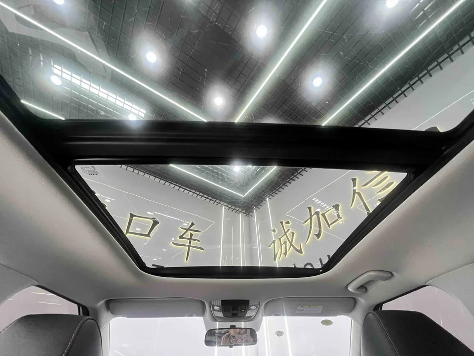 Kia Run proudly AOPAO 1.5L CVT Trend Edition 2022 — миниатюра 5