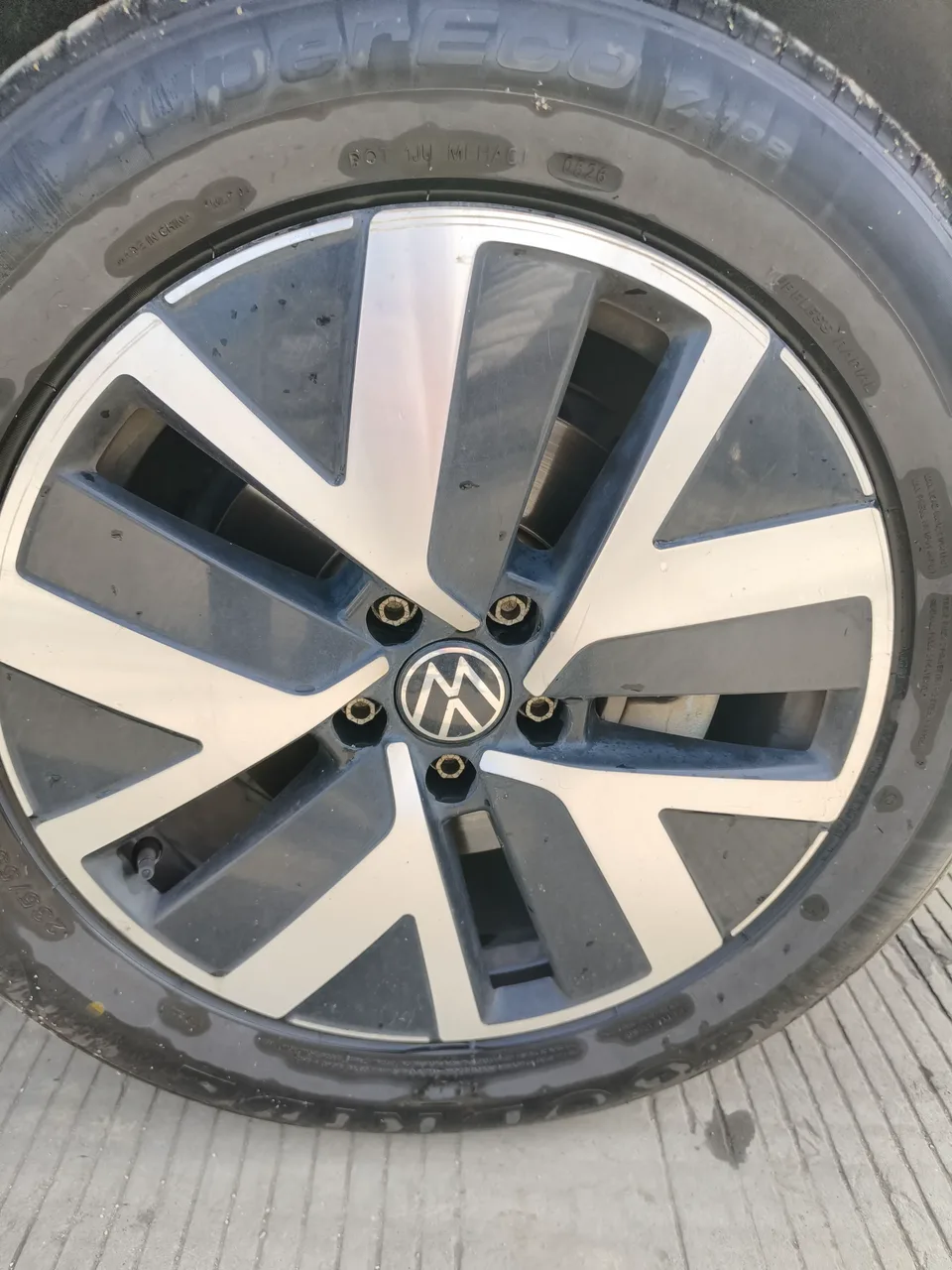 Volkswagen Tayron Tanyue 2023 330TSI 2WD R-Line High Energy Edition 2023 — миниатюра 3