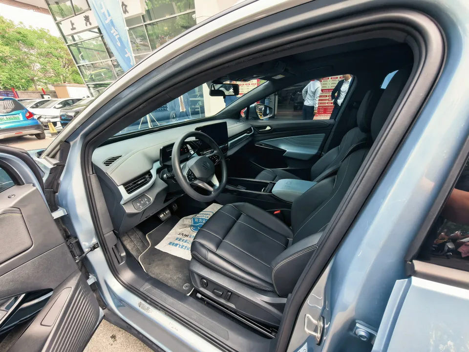 Volkswagen ID.4X Pure pure version 2022 — миниатюра 5