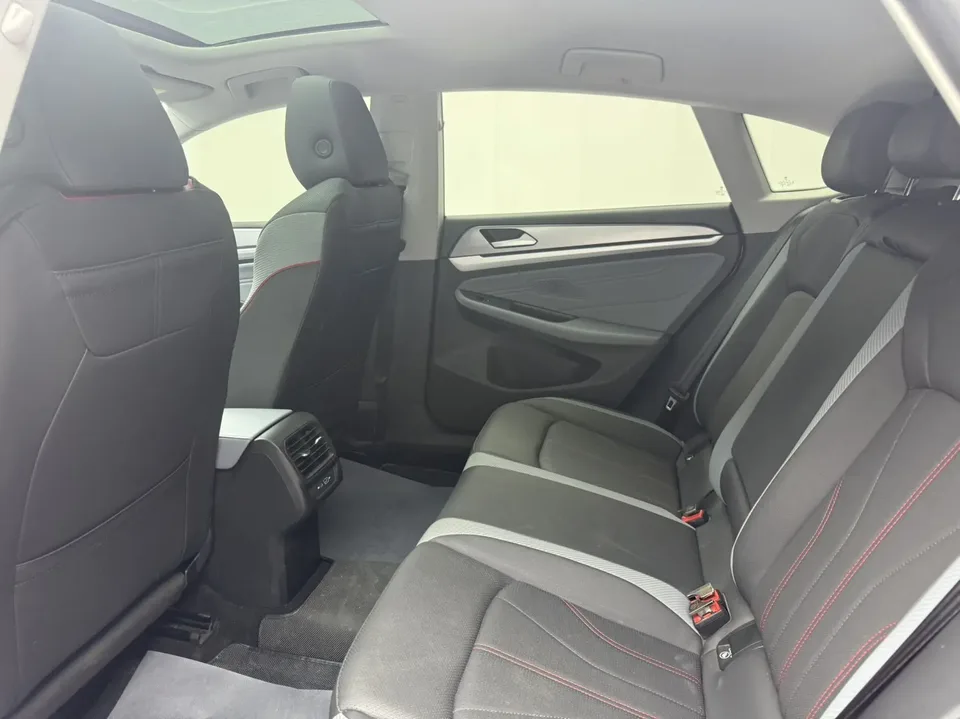 Volkswagen Lamando Lingdu Lingdu L 280TSI DSG Cool Edition 2023 — миниатюра 5
