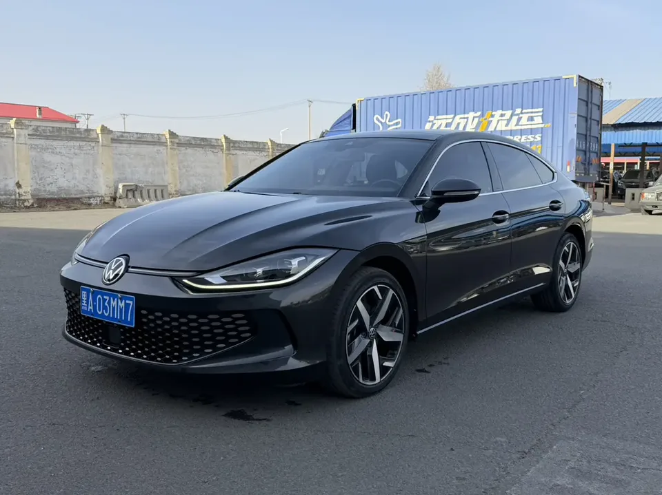 Volkswagen Lamando Lingdu Lingdu L 280TSI DSG Cool Edition 2023 — фото 1, купить с доставкой в Москву