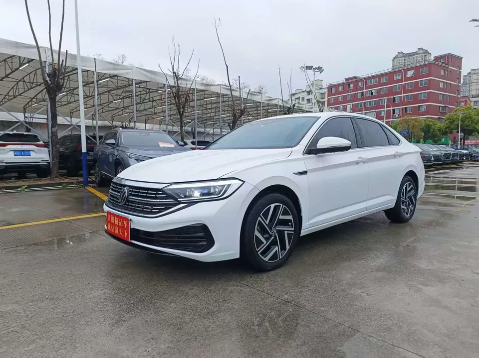 Volkswagen Sagitar 2023