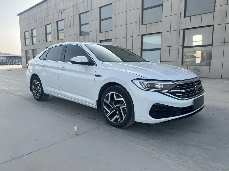 Volkswagen Sagitar 2023 Sagitar 300TSI DSG Beyond Edition 2023 — миниатюра 3