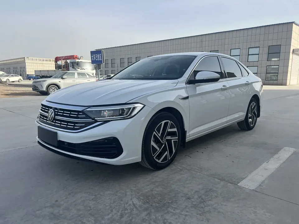 Volkswagen Sagitar 2023