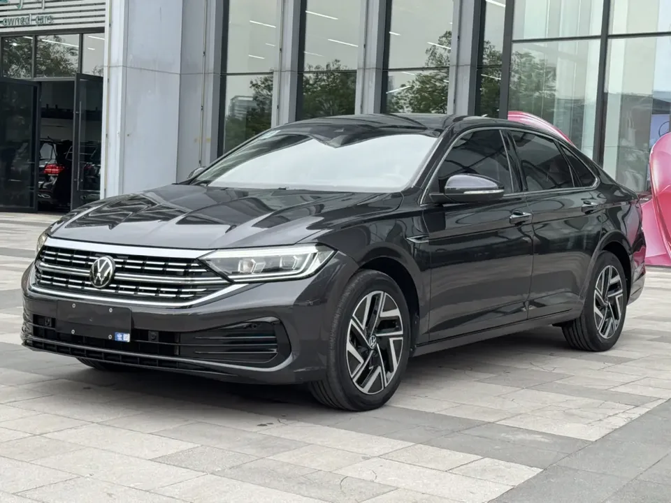Volkswagen Sagitar 2023