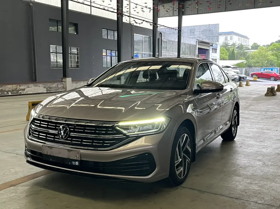Volkswagen Sagitar 2023
